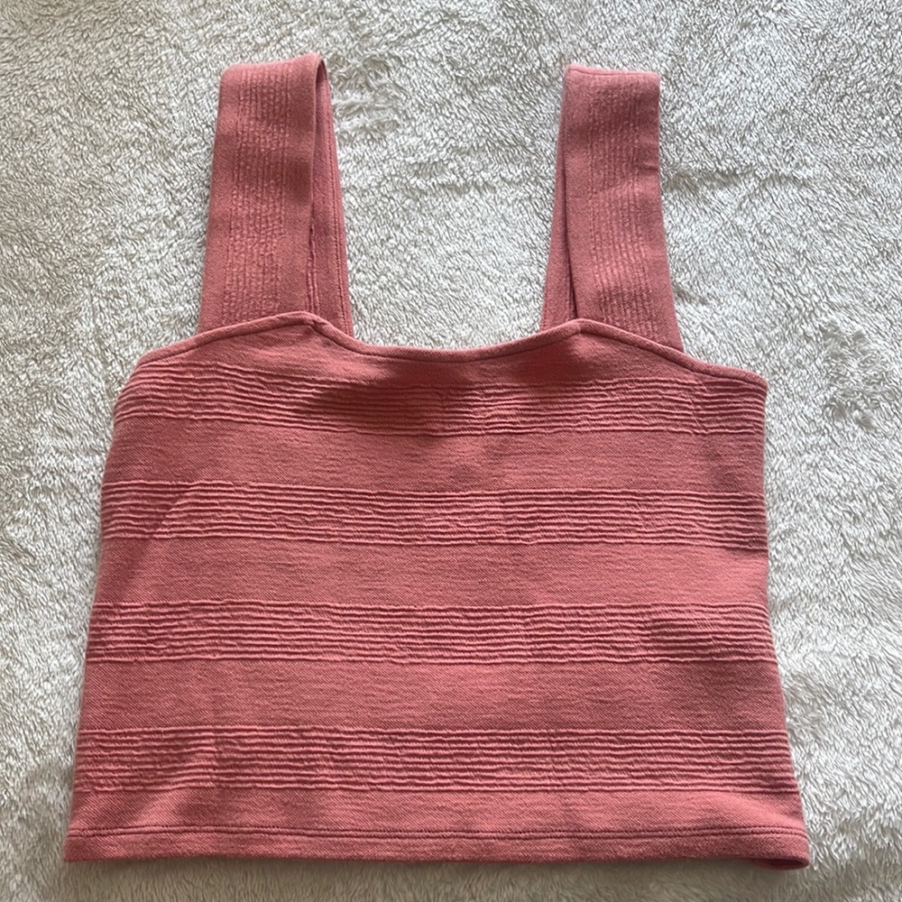 Anthropology Coral Tank